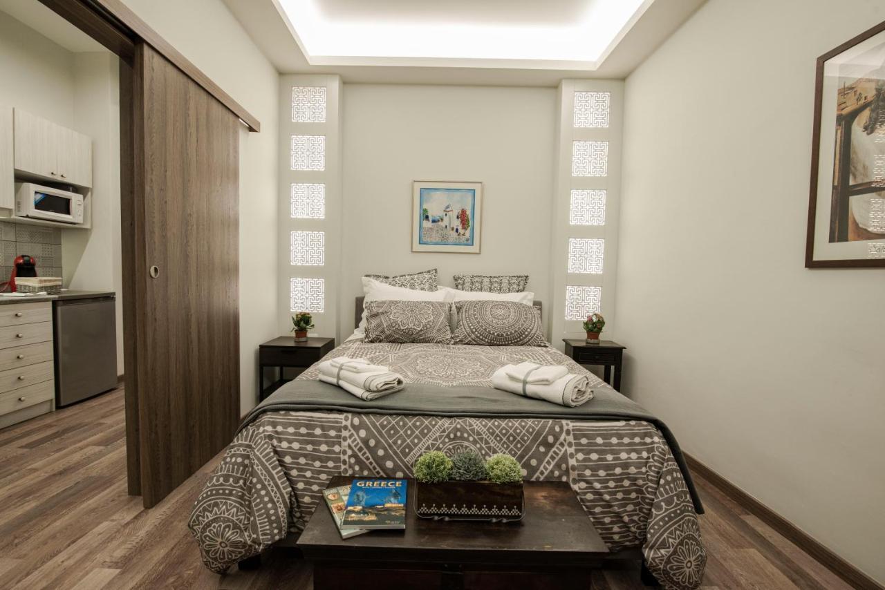 ¨Socrates¨ Traditional Apartment In The Center Of Atene Esterno foto