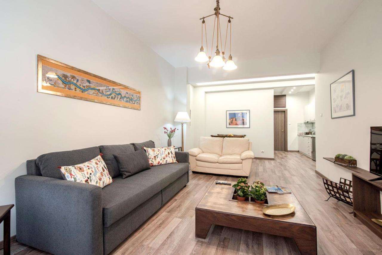 ¨Socrates¨ Traditional Apartment In The Center Of Atene Esterno foto